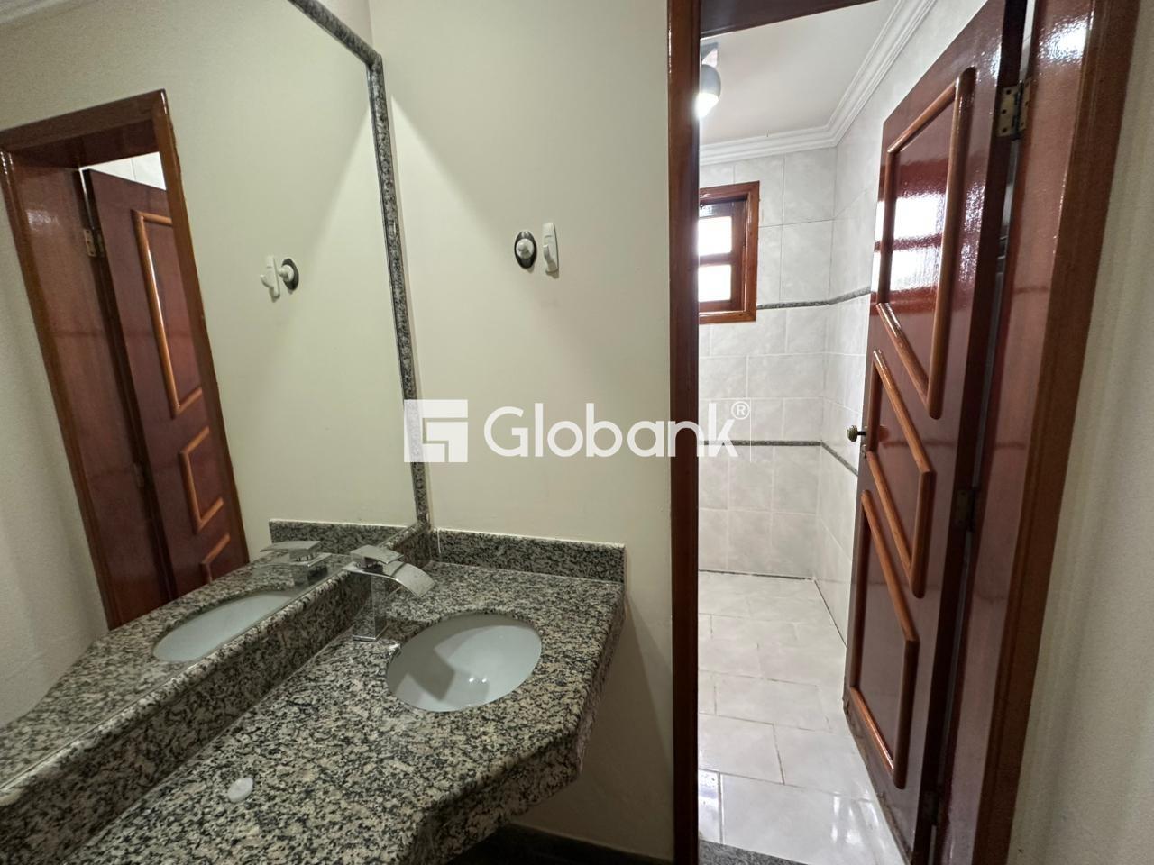 Casa 7 quartos para aluguel Ibituruna 303,4m² Montes Claros MG: 