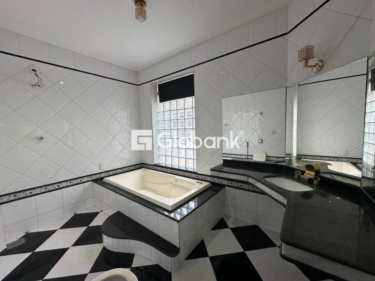 Casa 7 quartos para aluguel Ibituruna 303,4m² Montes Claros MG: 