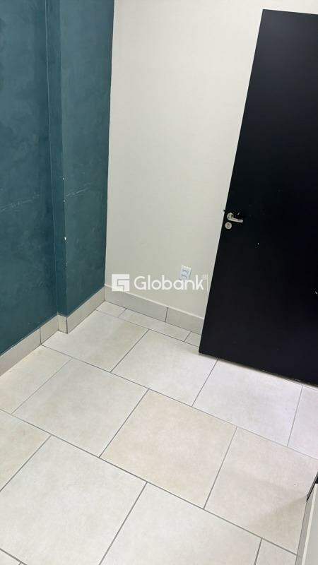 Sala comercial para aluguel Centro 40m² Montes Claros MG: Interior