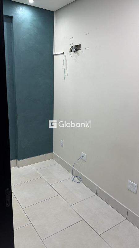 Sala comercial para aluguel Centro 40m² Montes Claros MG: Interior