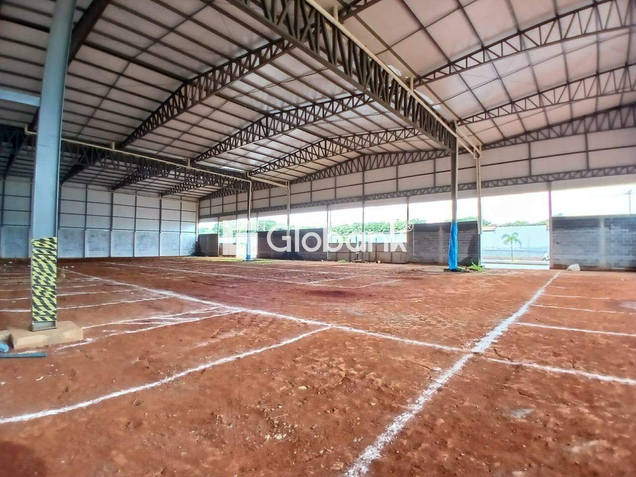 Galpão para aluguel Jardim Primavera 1.500m² Montes Claros MG: Interior