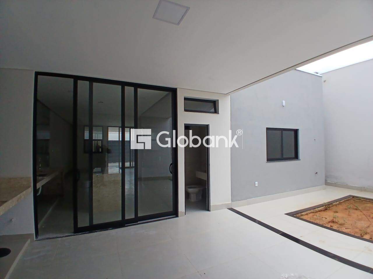 Casa 3 quartos à venda Universitário 150m² Montes Claros MG: 