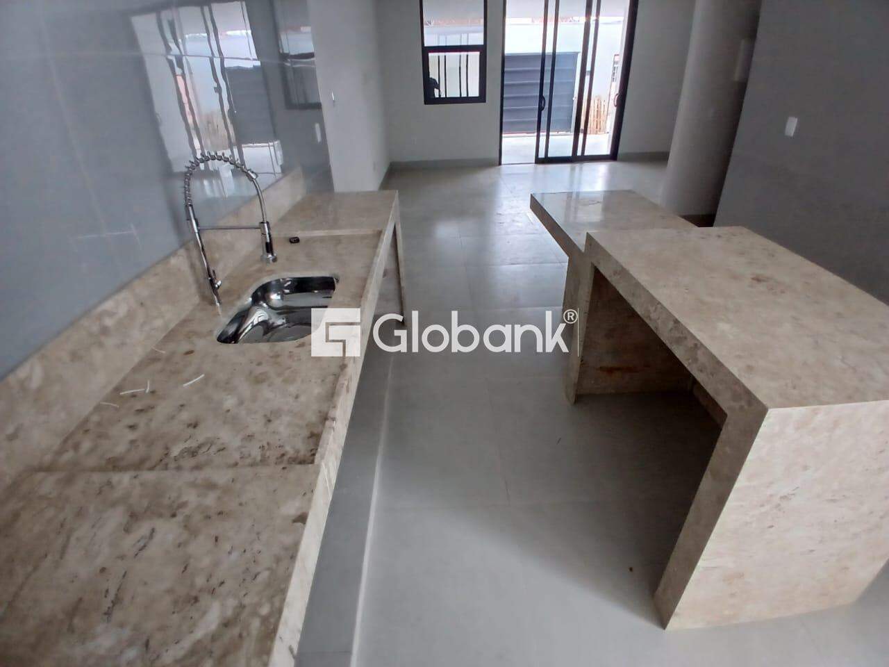 Casa 3 quartos à venda Universitário 150m² Montes Claros MG: 