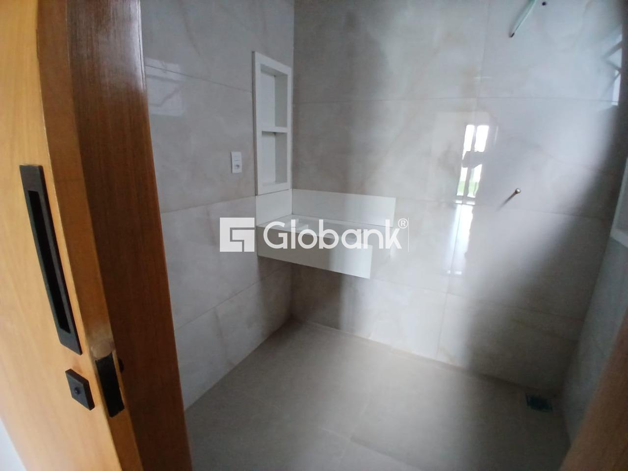 Casa 3 quartos à venda Planalto 141m² Montes Claros MG: 