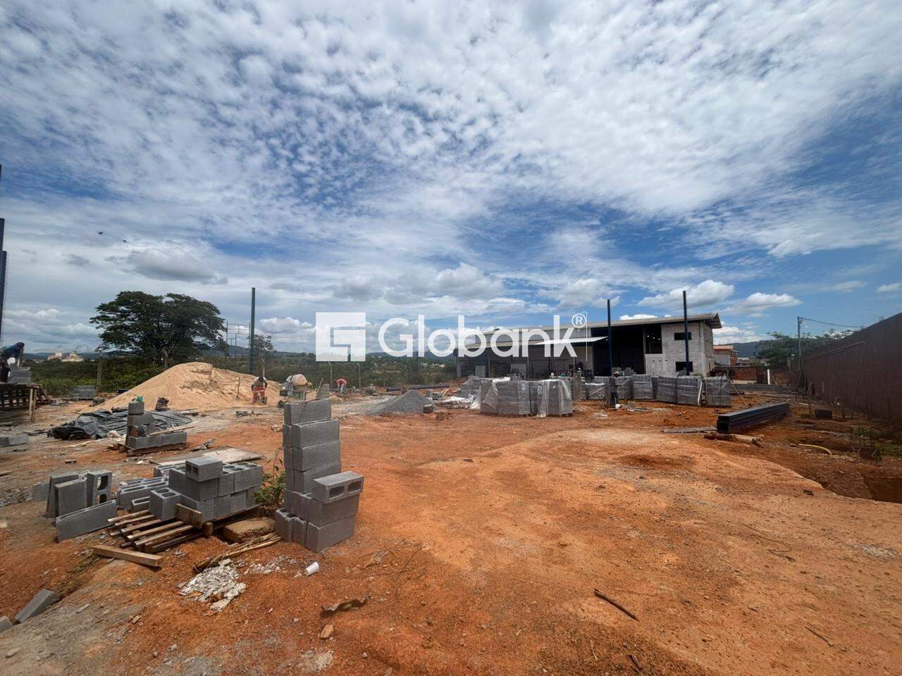 Galpão à venda Planalto 525,82m² Montes Claros MG: 