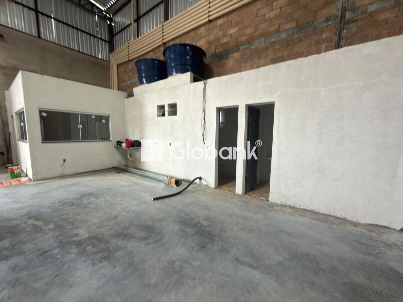 Galpão para aluguel Nossa Senhora Aparecida 672m² Montes Claros MG: 