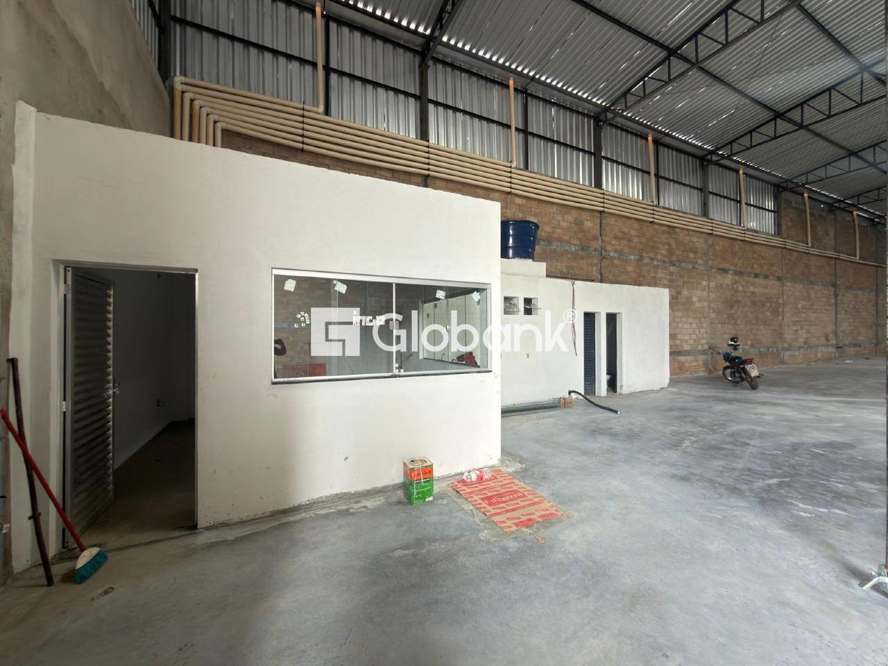 Galpão para aluguel Nossa Senhora Aparecida 672m² Montes Claros MG: 
