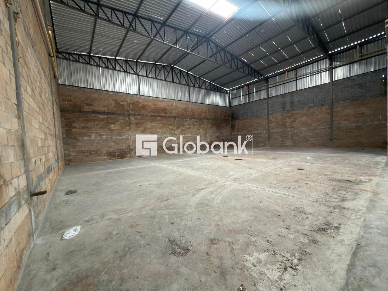 Galpão para aluguel Nossa Senhora Aparecida 672m² Montes Claros MG: 