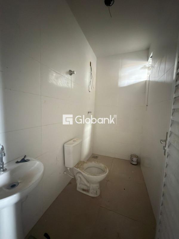 Galpão para aluguel Nossa Senhora Aparecida 672m² Montes Claros MG: 