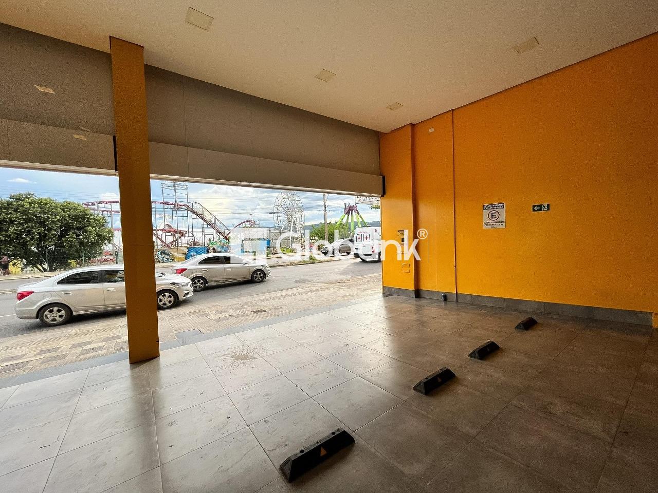 Ponto comercial para aluguel Cidade Nova 400m² Montes Claros MG: 