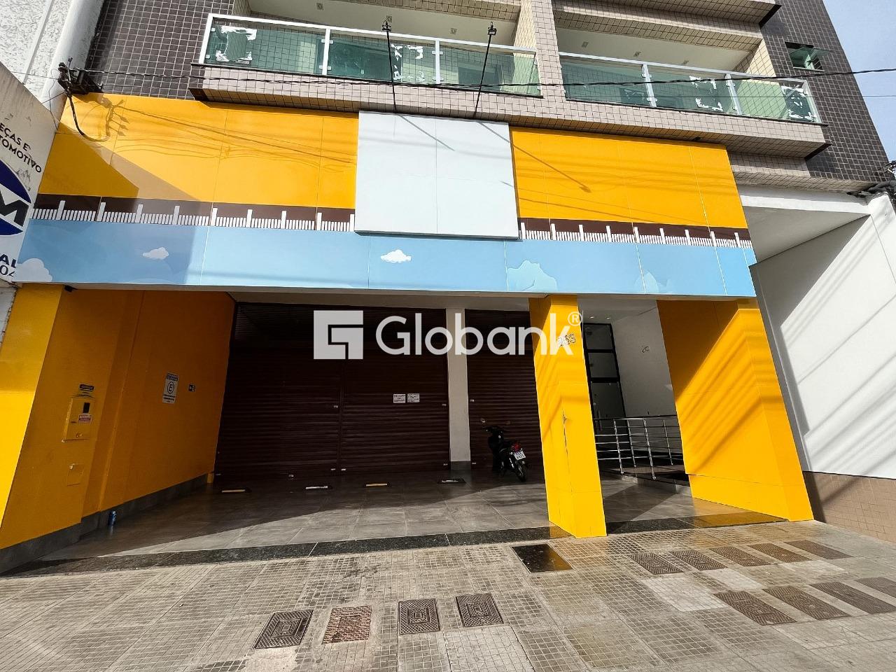 Ponto comercial para aluguel Cidade Nova 400m² Montes Claros MG: Fachada