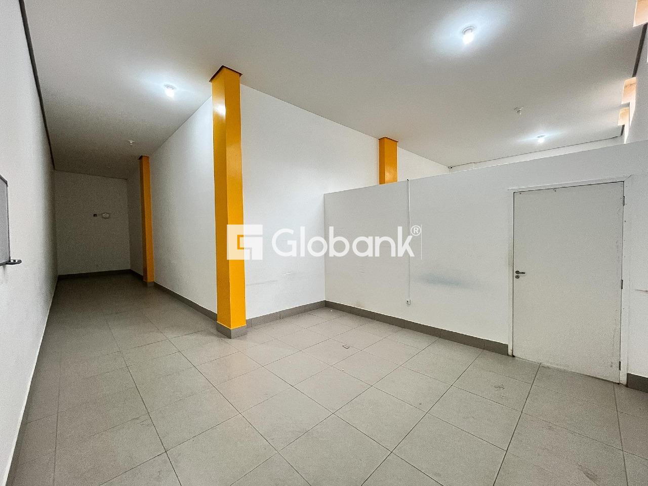 Ponto comercial para aluguel Cidade Nova 400m² Montes Claros MG: 