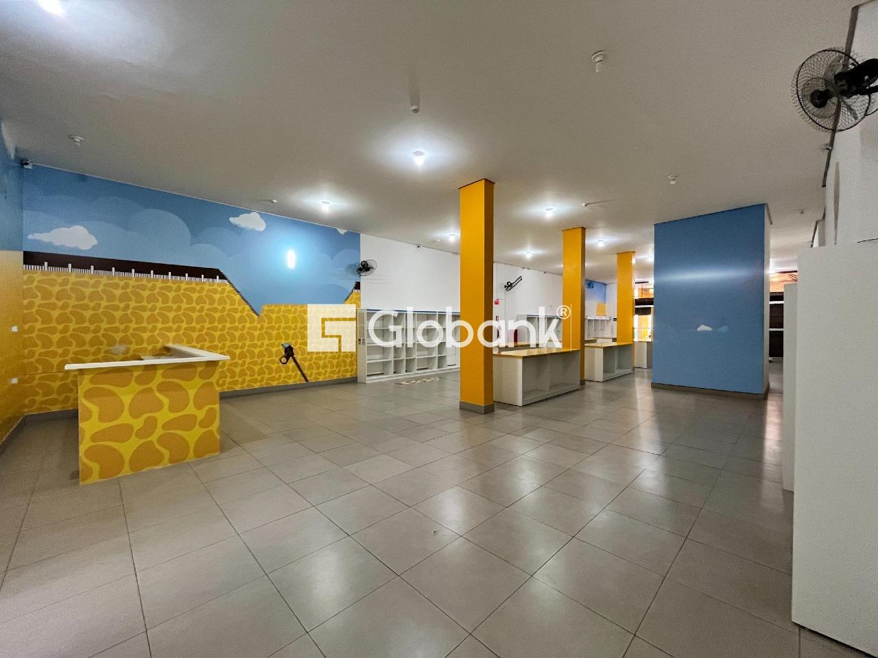 Ponto comercial para aluguel Cidade Nova 400m² Montes Claros MG: 