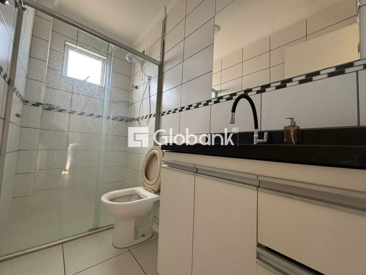 Apartamento 3 quartos para aluguel Morada do Sol 78,88m² Montes Claros MG: Banheiro suite