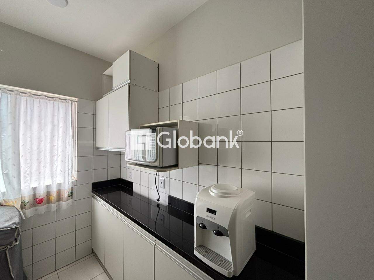 Apartamento 3 quartos para aluguel Morada do Sol 78,88m² Montes Claros MG: Área de serviço