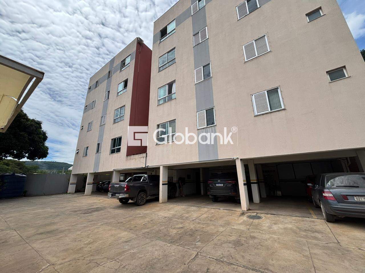 Apartamento 3 quartos para aluguel Morada do Sol 78,88m² Montes Claros MG: Garagem