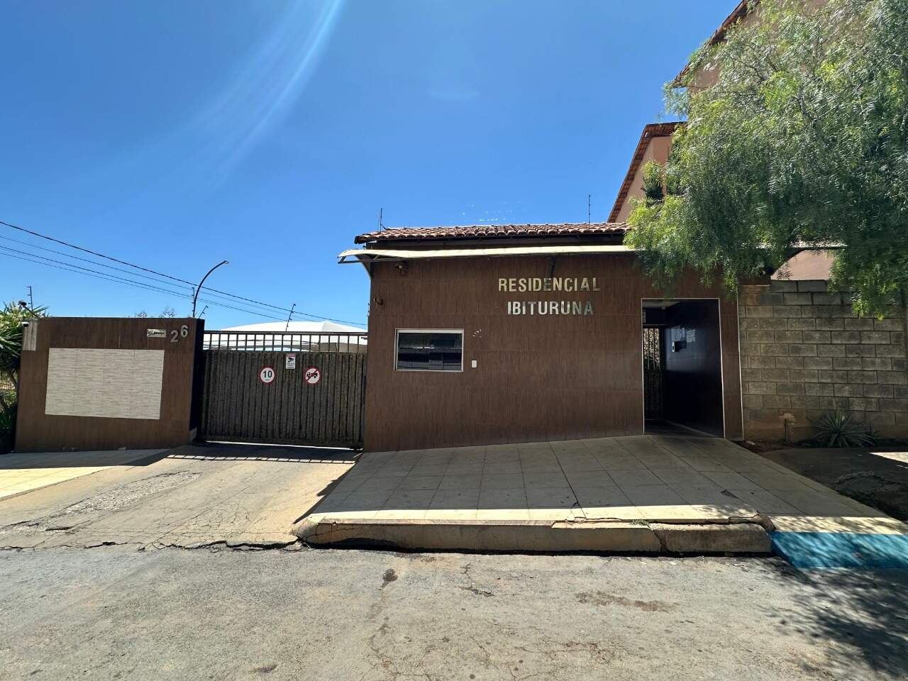 Apartamento 3 quartos para aluguel Ibituruna 70m² Montes Claros MG: Fachada