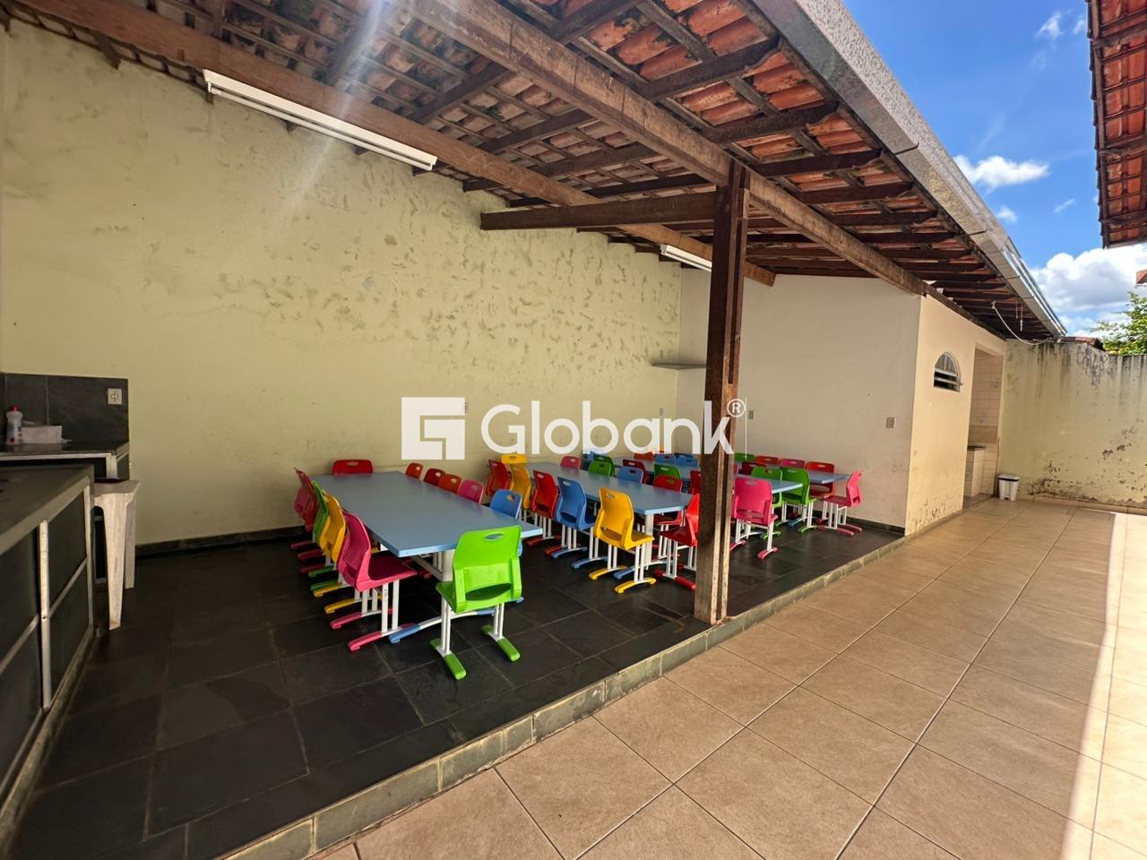 Casa 5 quartos para aluguel Cândida Câmara 163m² Montes Claros MG: 