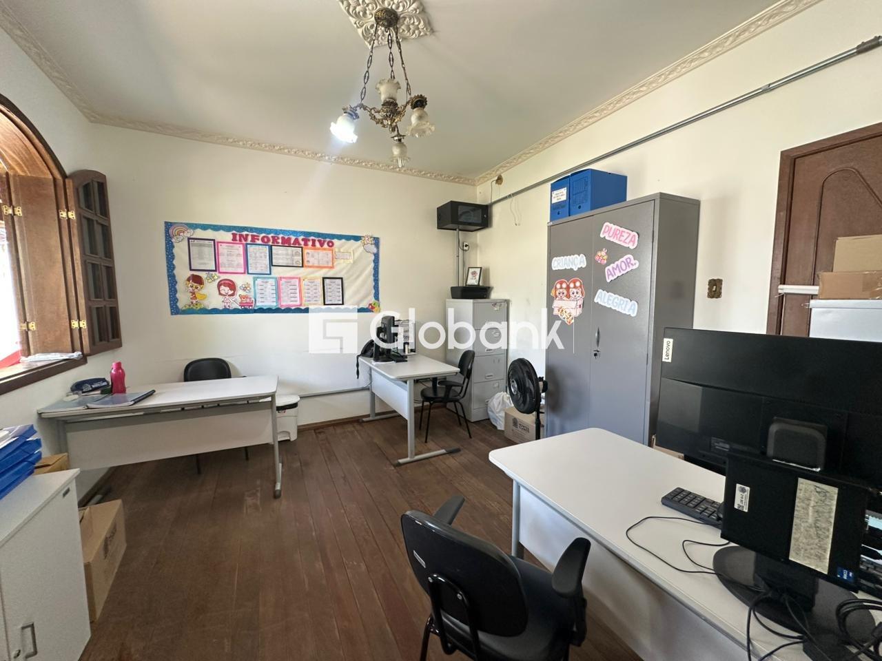 Casa 5 quartos para aluguel Cândida Câmara 163m² Montes Claros MG: 