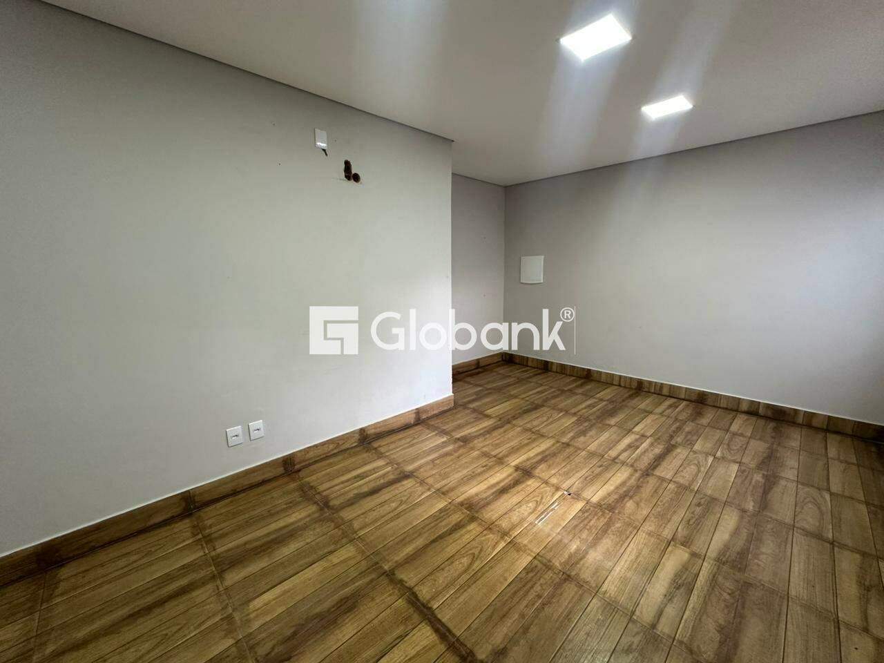 Casa 3 quartos para aluguel João Gordo 90m² Montes Claros MG: 