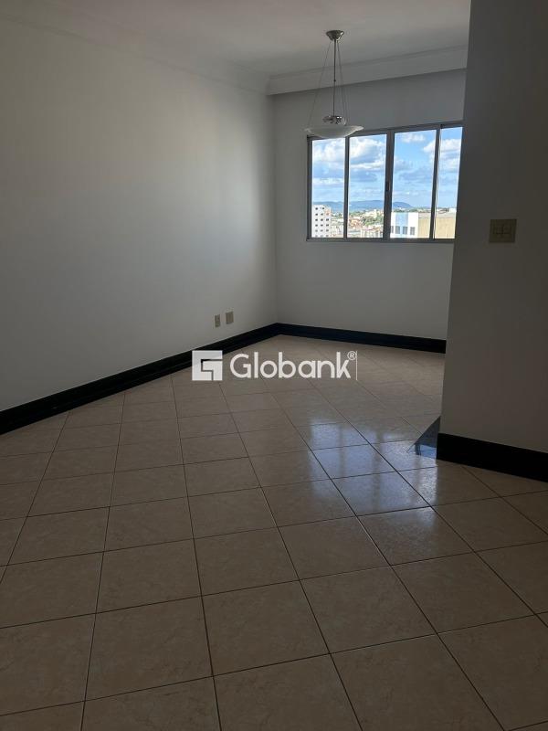 Apartamento 2 quartos à venda Centro 86,66m² Montes Claros MG: 