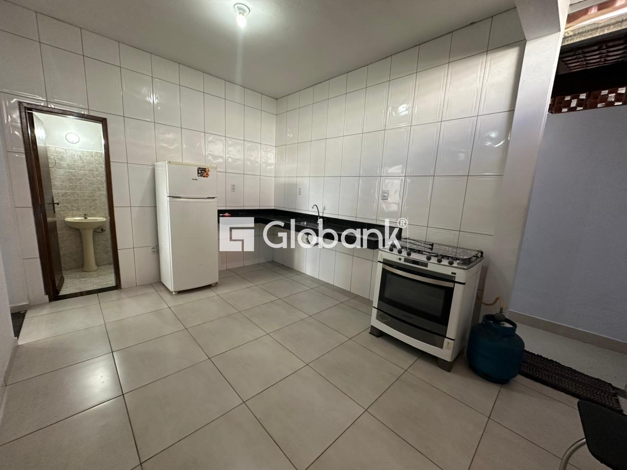 Kitnet 1 quarto para aluguel Alcides Rabelo 40m² Montes Claros MG: 