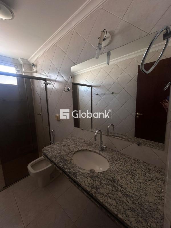Apartamento 2 quartos para aluguel Centro 86,66m² Montes Claros MG: 