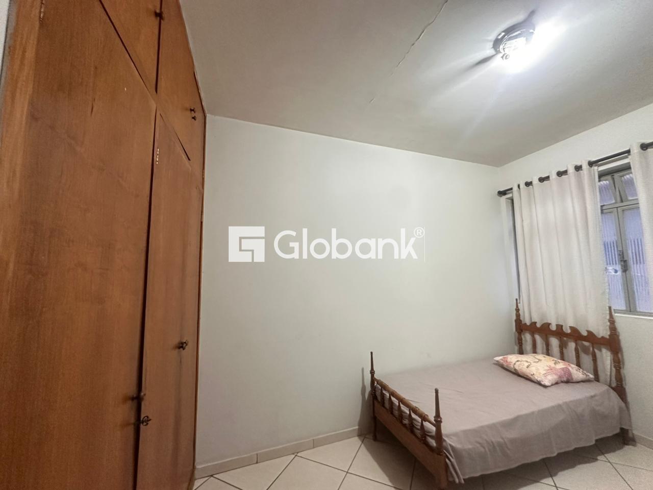 Casa 4 quartos à venda Centro 450m² Montes Claros MG: 