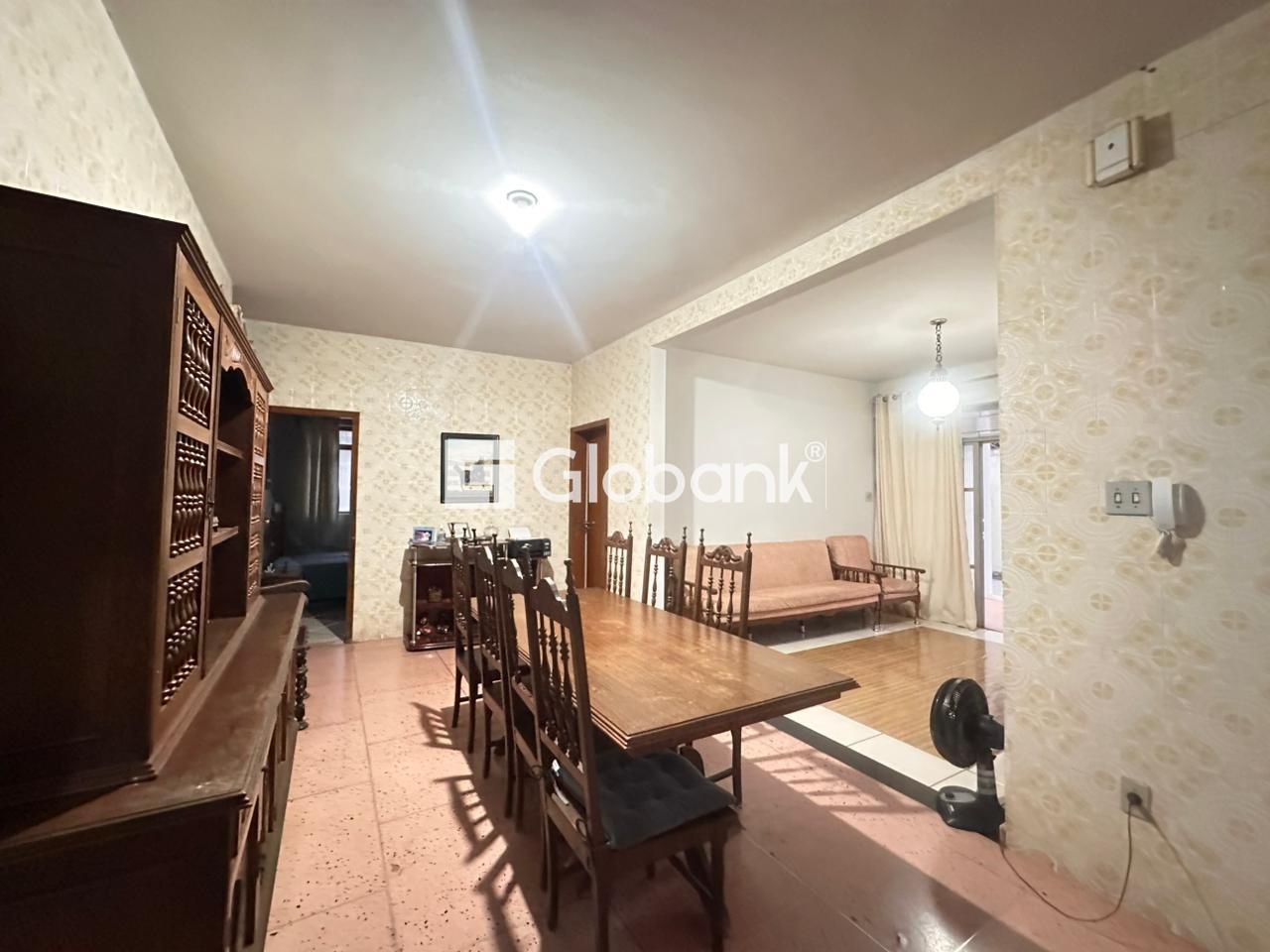 Casa 4 quartos à venda Centro 450m² Montes Claros MG: 