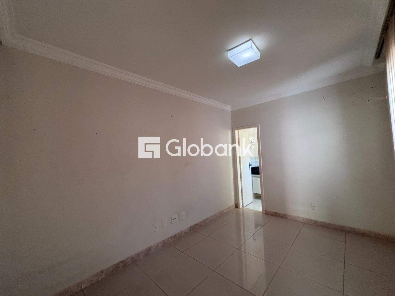 Casa 3 quartos à venda Ibituruna 123m² Montes Claros MG: 