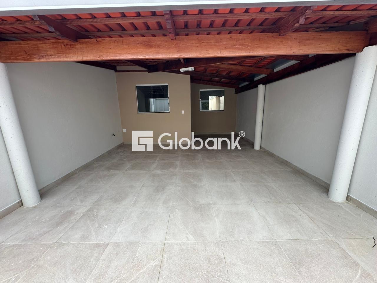 Casa 2 quartos para aluguel Panorama II 65m² Montes Claros MG: Garagem