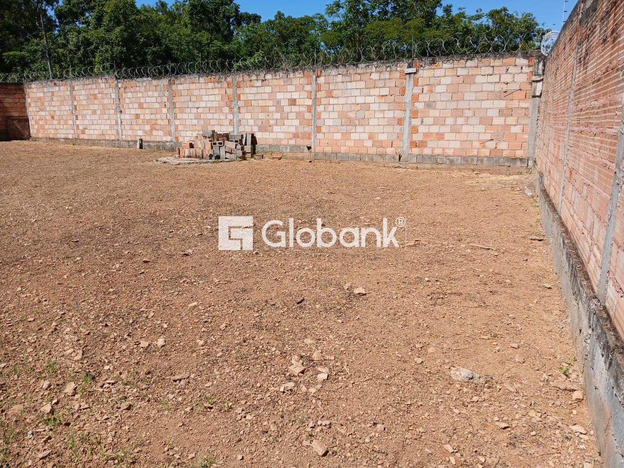 Terreno à venda Jaraguá 338m² Montes Claros MG: 