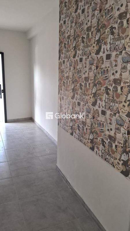 Casa 3 quartos à venda Sagrada Família 250m² Montes Claros MG: 
