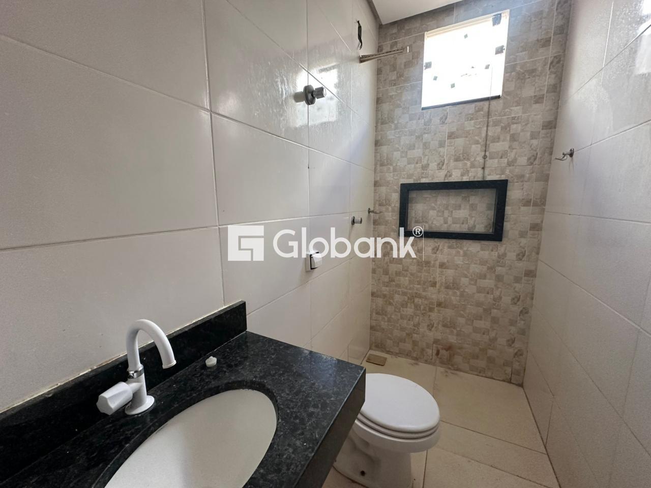 Casa 2 quartos para aluguel Jardim Olímpico 65m² Montes Claros MG: 