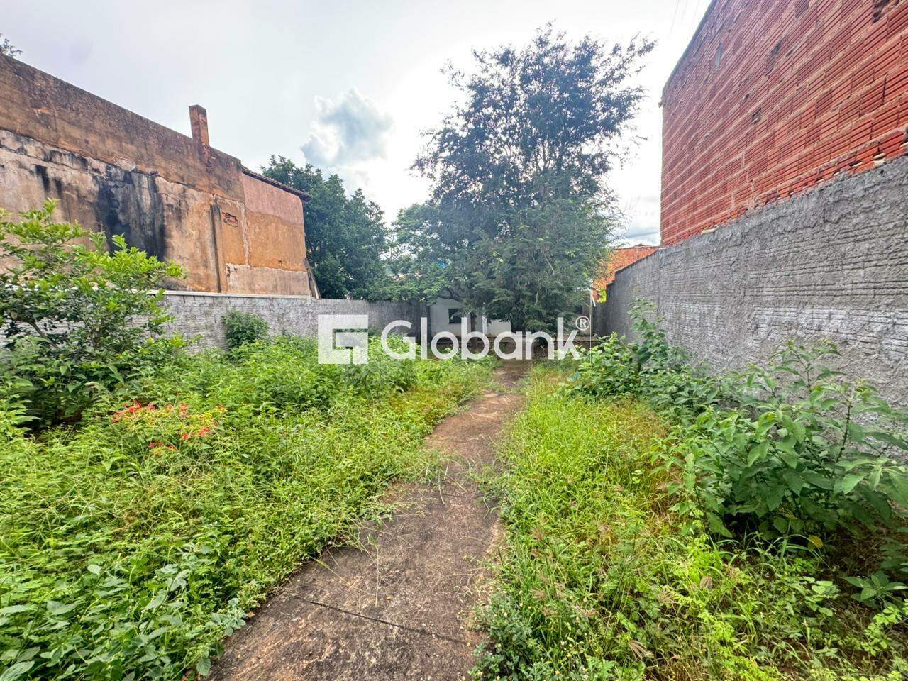 Casa 2 quartos à venda Vila Oliveira 80m² Montes Claros MG: 