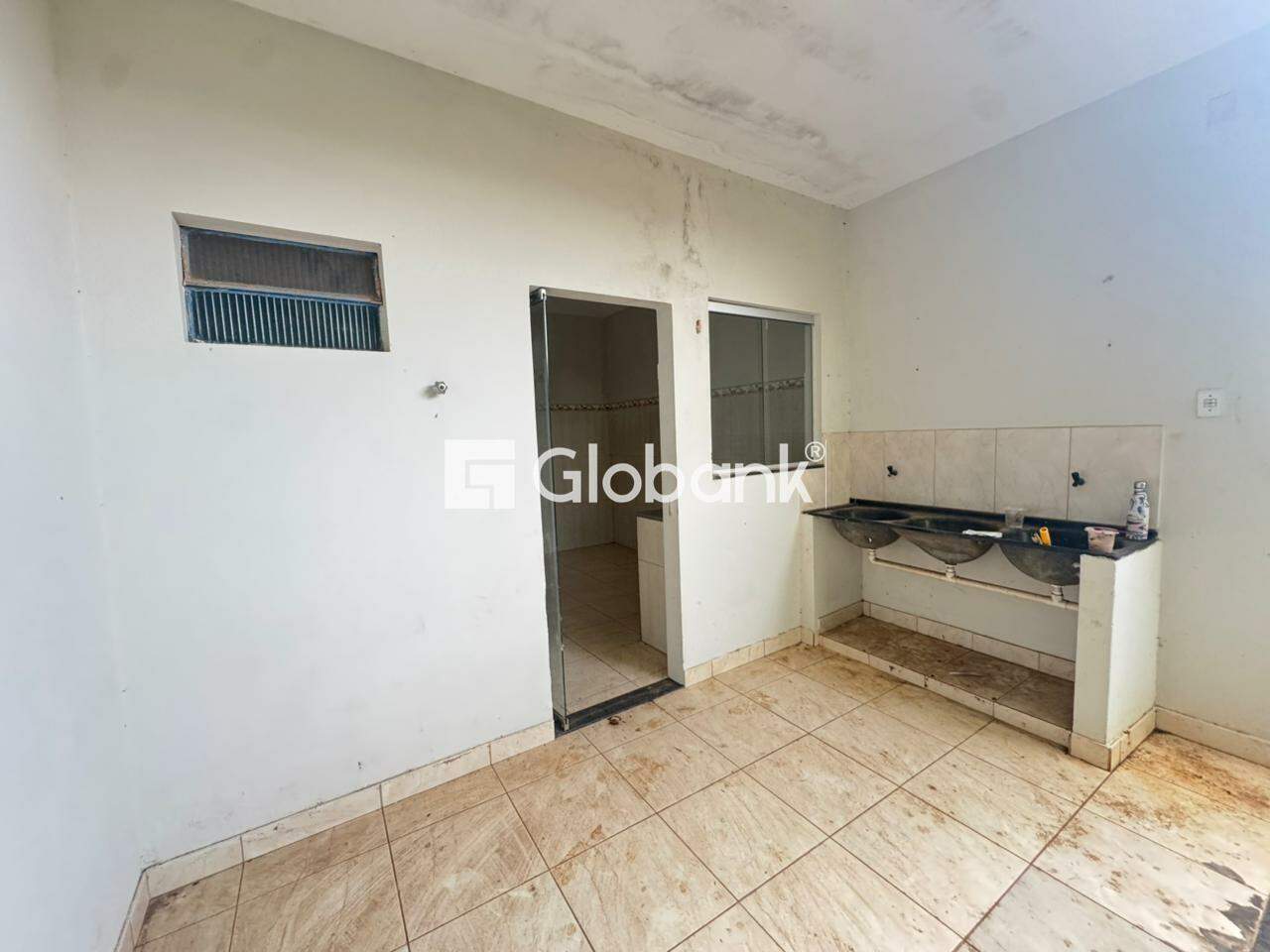 Casa 2 quartos à venda Vila Oliveira 80m² Montes Claros MG: 