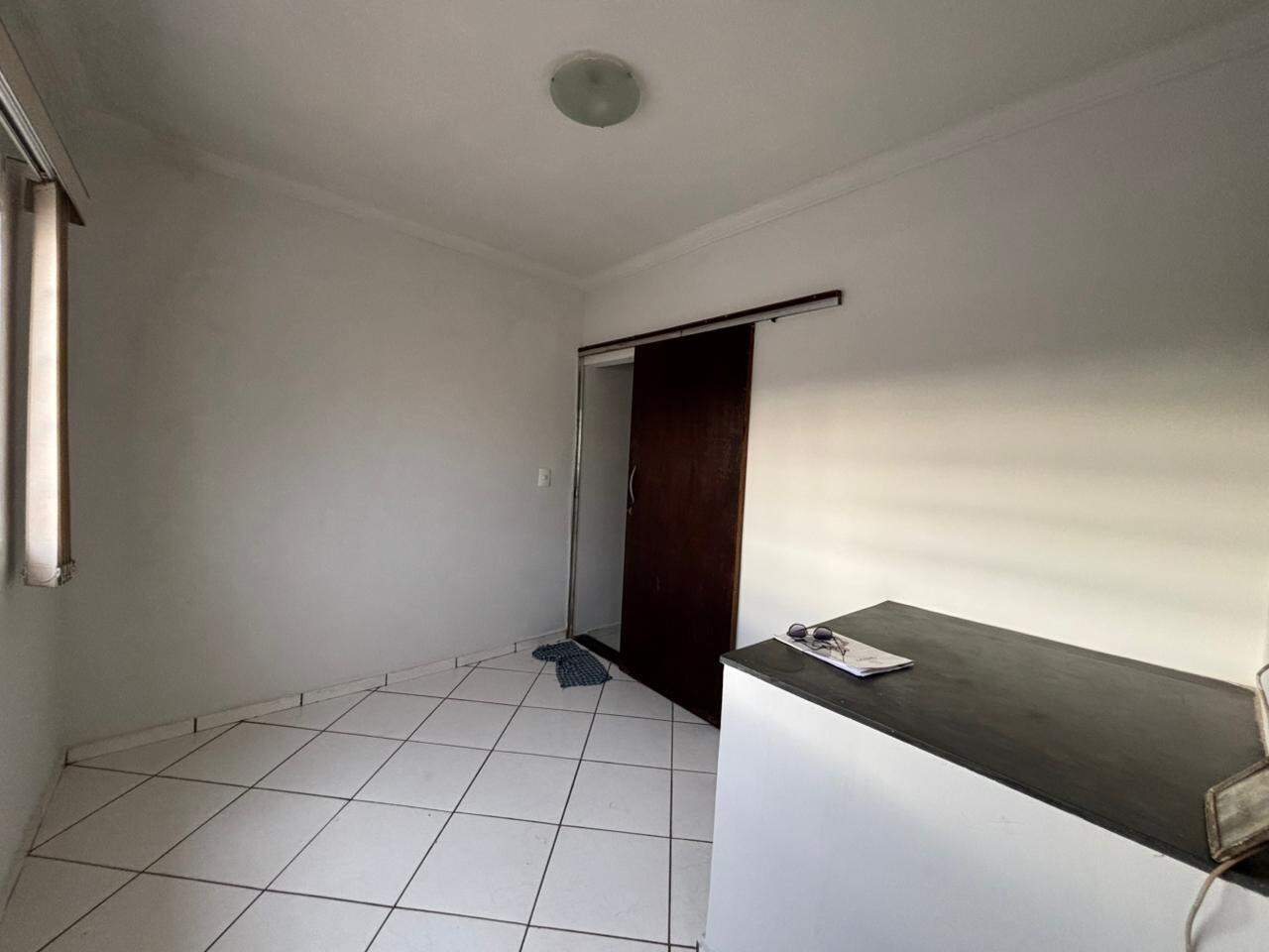 Casa 4 quartos para aluguel Vila Ipiranga 100m² Montes Claros MG: Sala