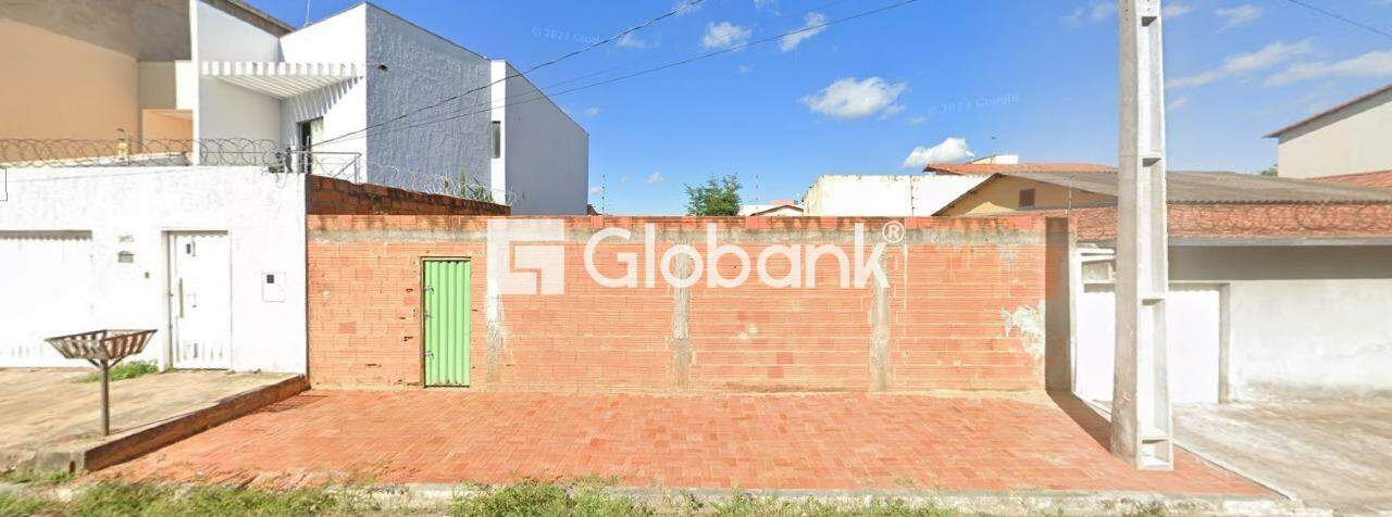 Terreno à venda Canelas 360m² Montes Claros MG: 