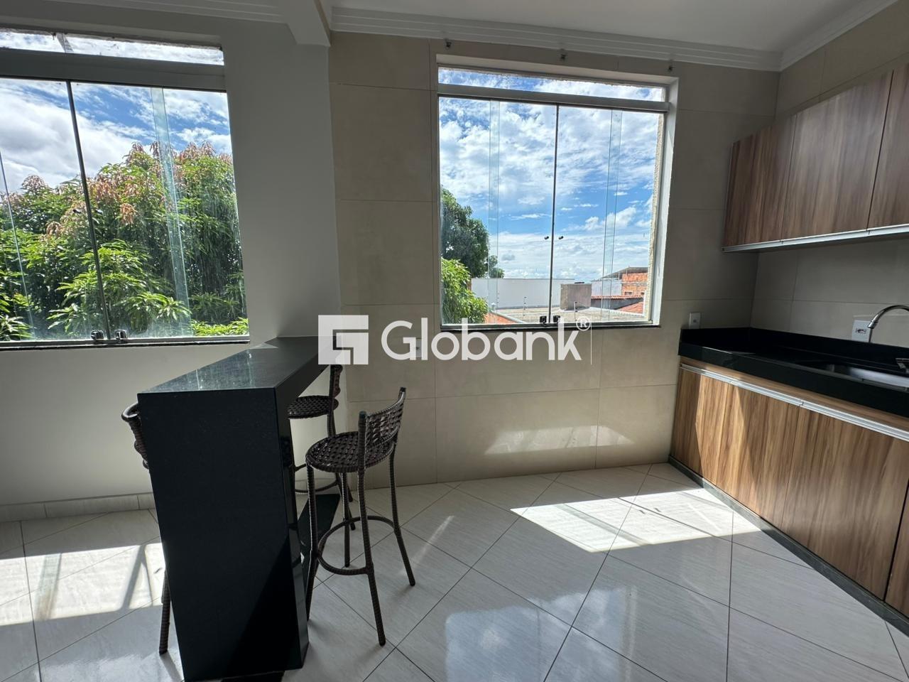 Casa 4 quartos para aluguel Jardim Alvorada 70m² Montes Claros MG: Cozinha