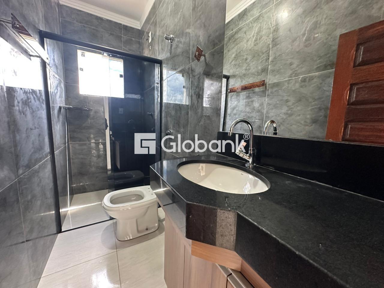 Casa 4 quartos para aluguel Jardim Alvorada 70m² Montes Claros MG: Suíte