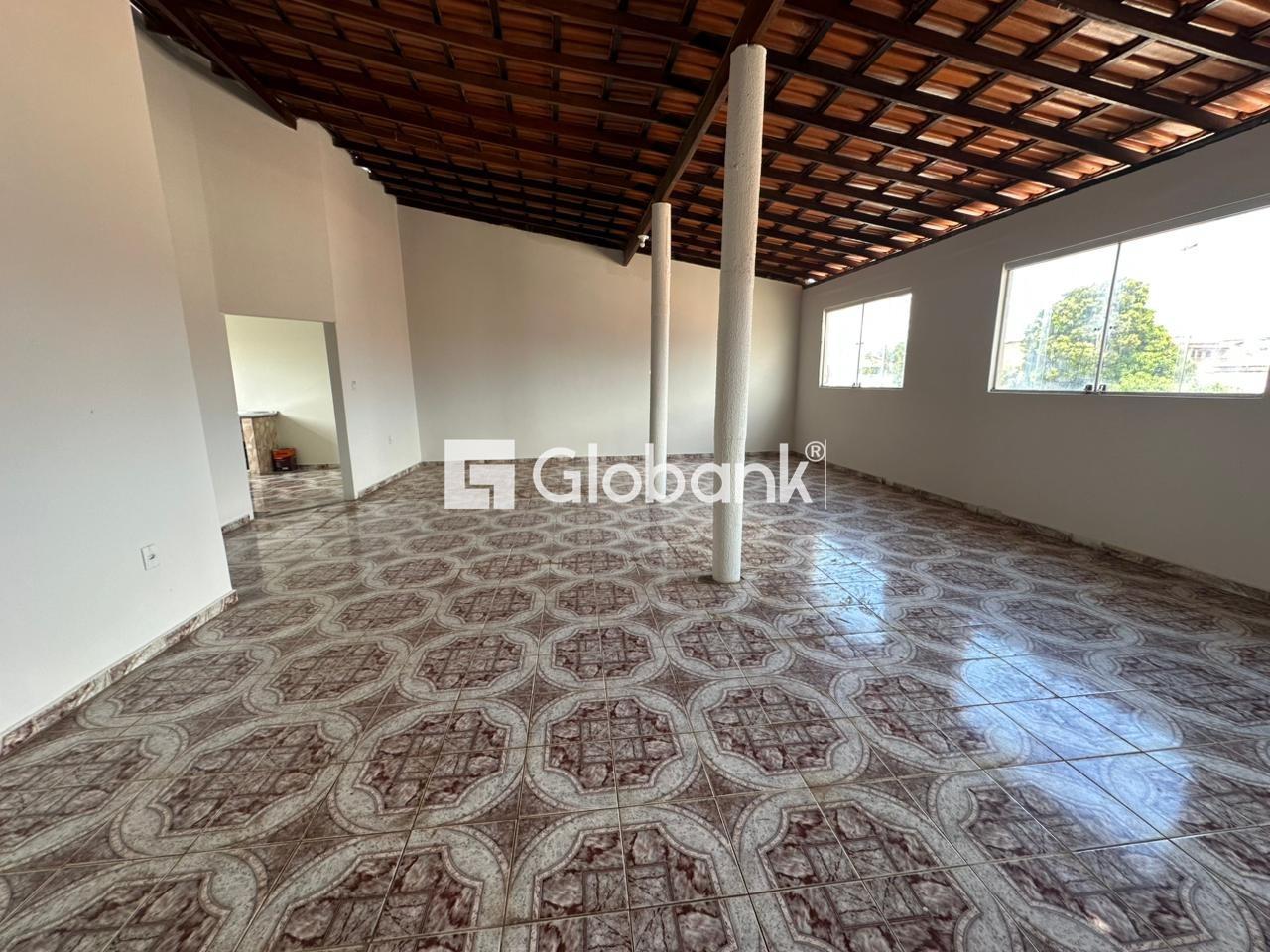 Casa 4 quartos para aluguel Jardim Alvorada 70m² Montes Claros MG: Terraço