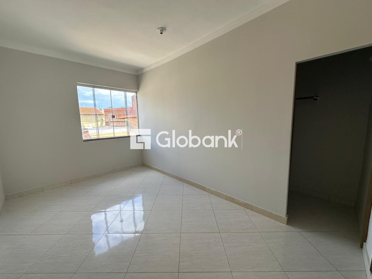 Casa 4 quartos para aluguel Jardim Alvorada 70m² Montes Claros MG: Quarto