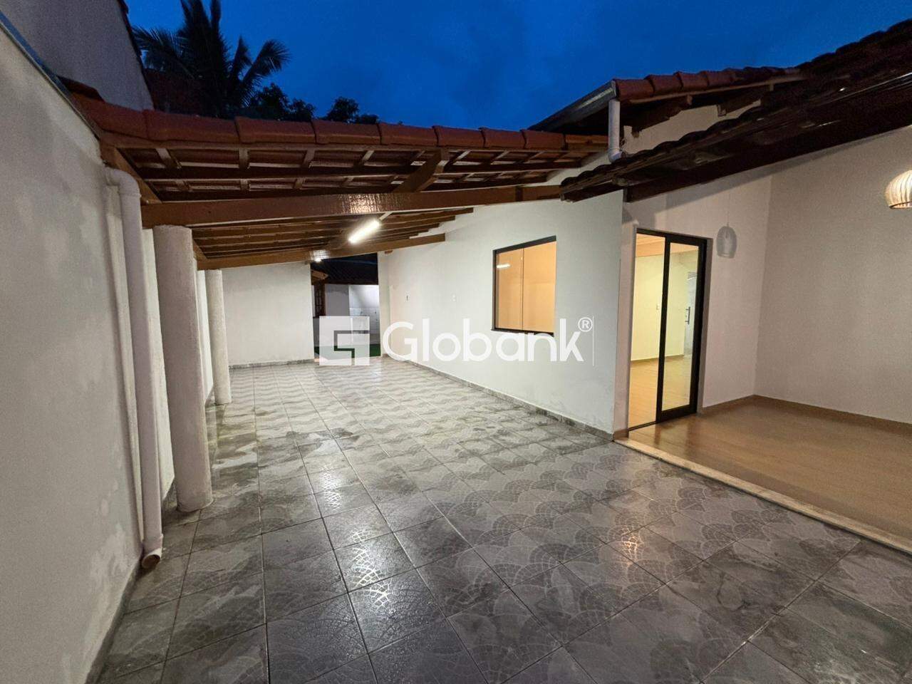 Casa 5 quartos à venda Planalto 150m² Montes Claros MG: 