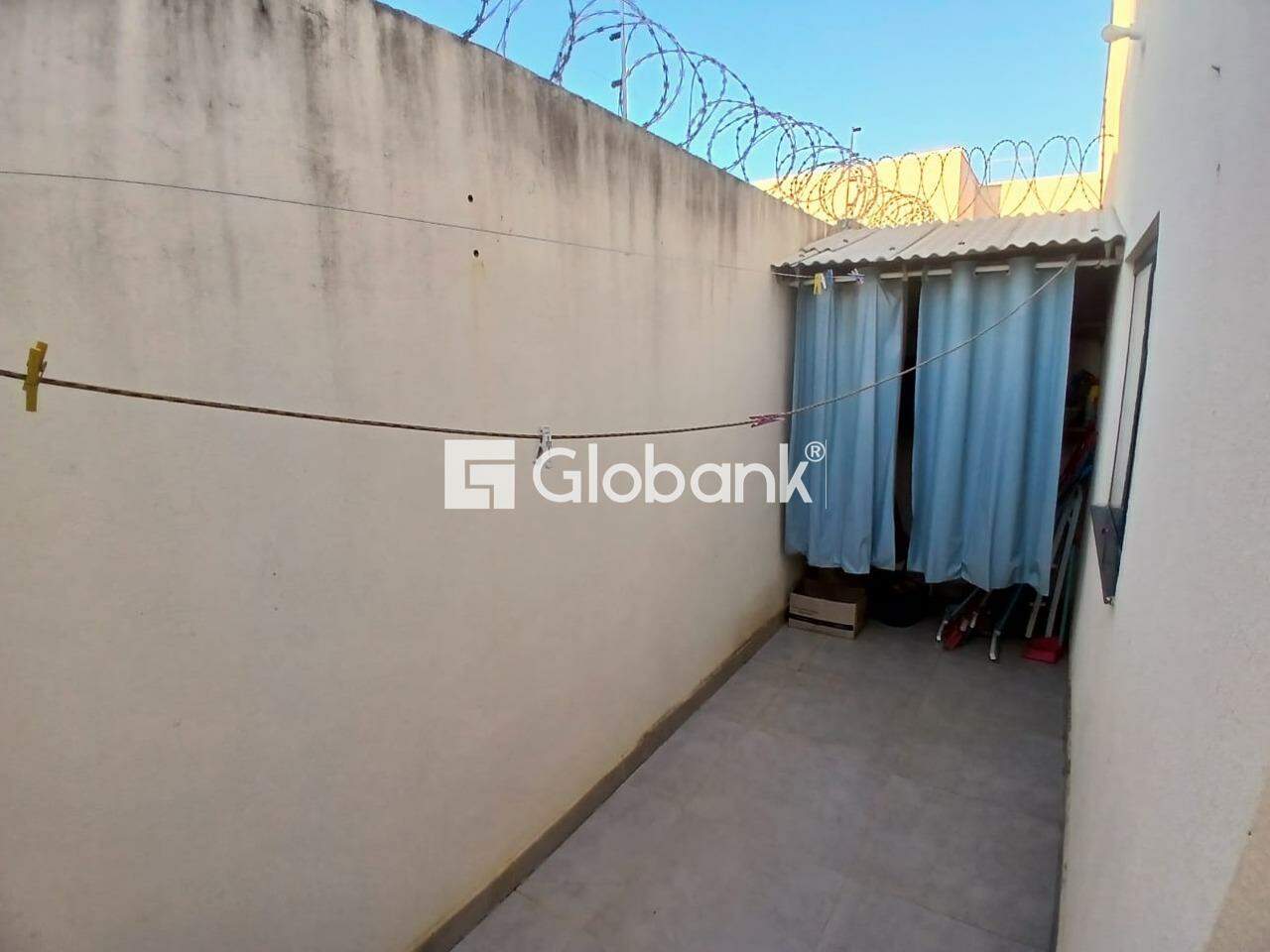 Casa 2 quartos à venda Jardim Olímpico 45m² Montes Claros MG: