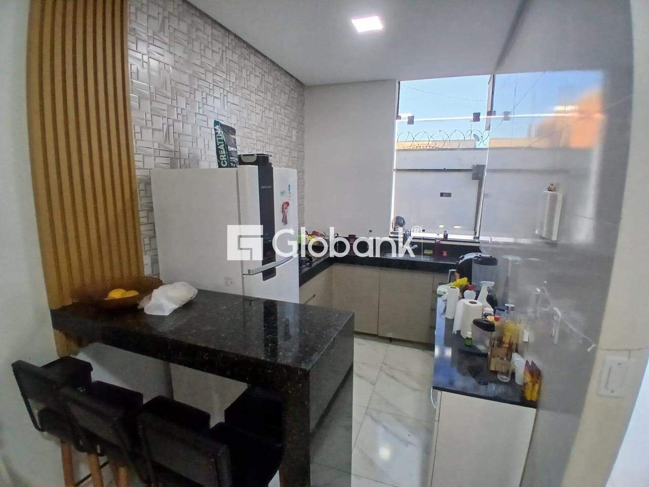 Casa 2 quartos à venda Jardim Olímpico 45m² Montes Claros MG: 