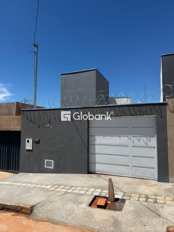 Casa 2 quartos à venda Novo Primavera 54m² Montes Claros MG: 