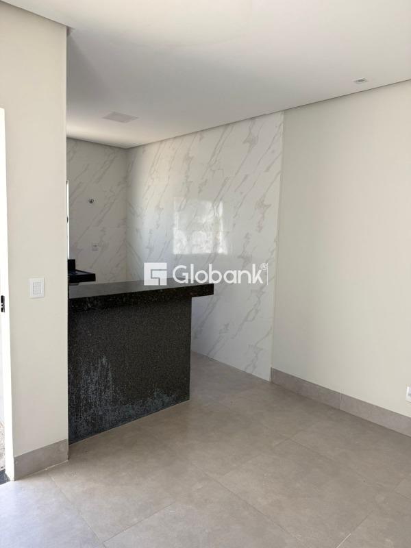 Casa 2 quartos à venda Novo Primavera 54m² Montes Claros MG: Sala