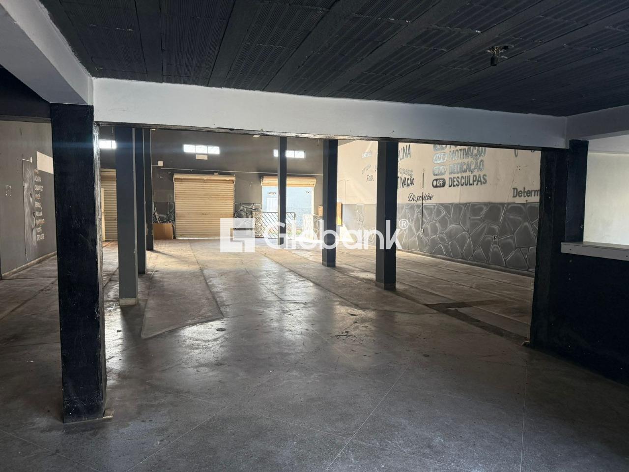 Ponto comercial para aluguel São Judas Tadeu 360m² Montes Claros MG: Interior