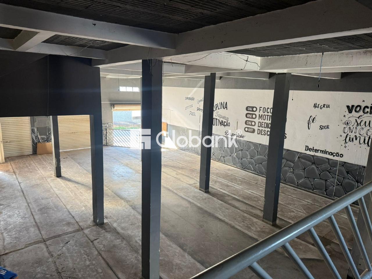 Ponto comercial para aluguel São Judas Tadeu 360m² Montes Claros MG: Interior