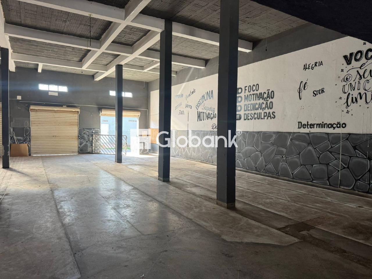 Ponto comercial para aluguel São Judas Tadeu 360m² Montes Claros MG: Interior